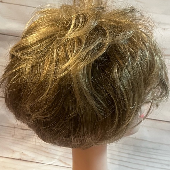 Paula Young Pixie short wig SF12 #28 Average 0117 Full Cap - Picture 3 of 10